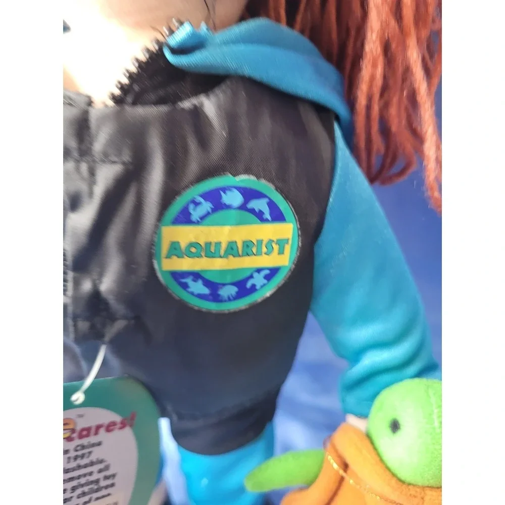 Vintage 1997 Carie Aquarist Plush Doll With tags And‎ Accessories